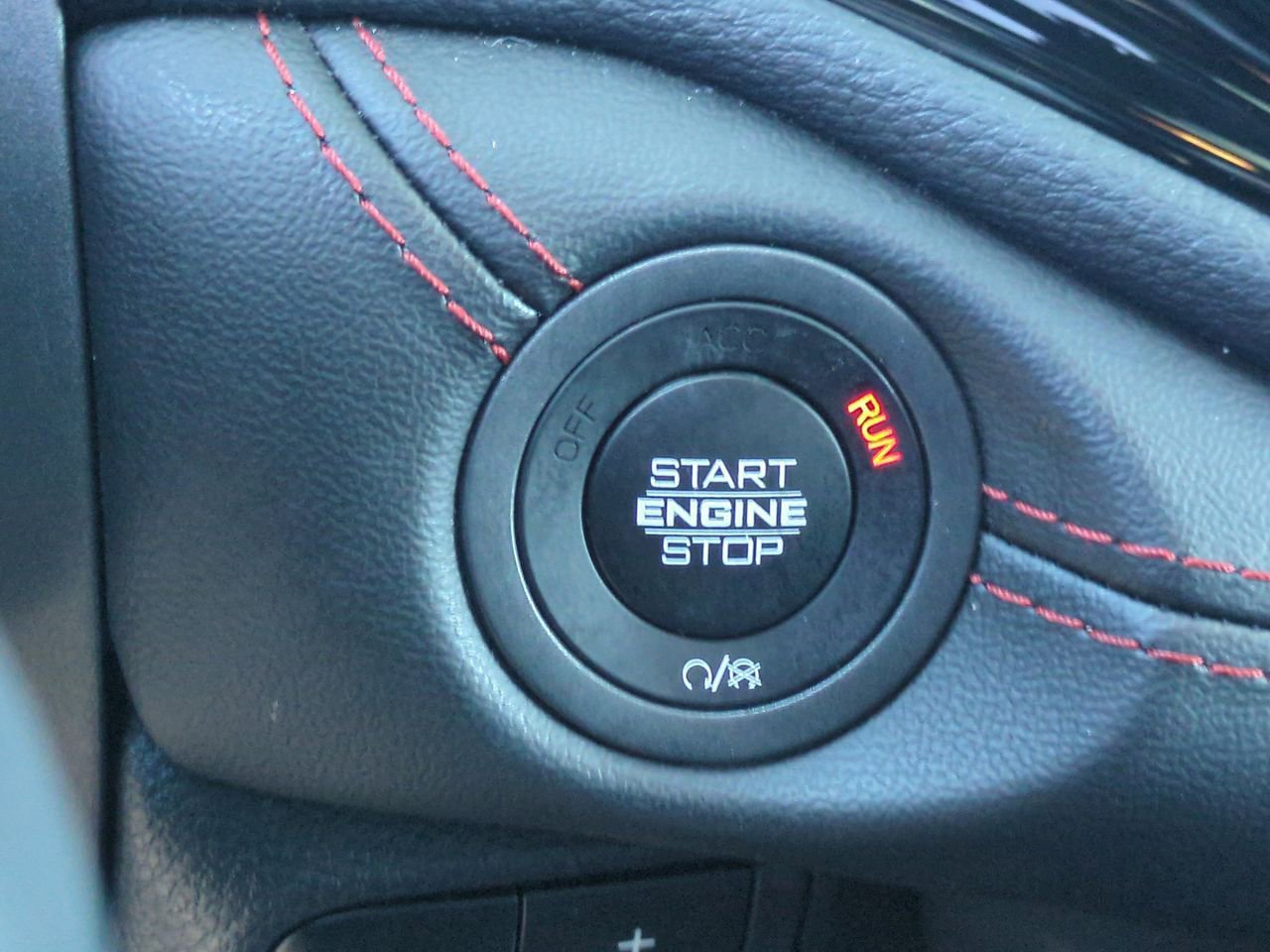 Used 2025 Dodge Durango GT AWD/4WD image 17