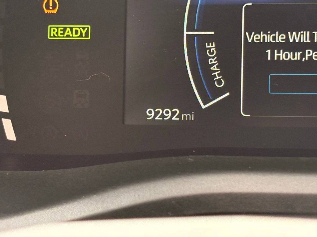 Used 2025 Toyota Camry SE AWD/4WD image 13