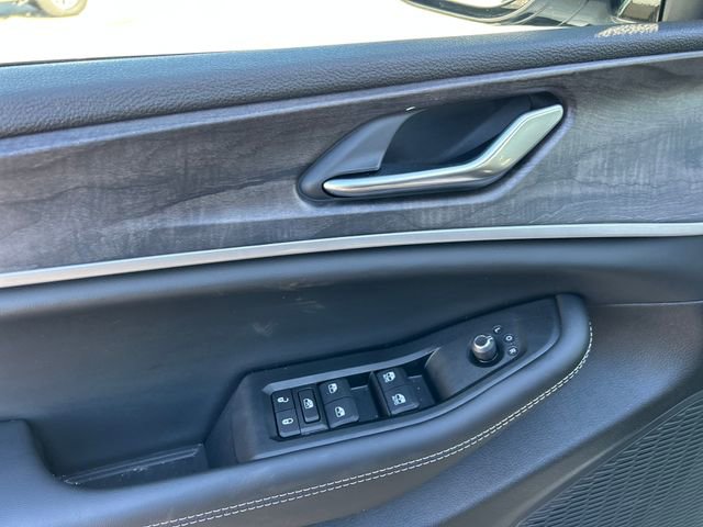 New 2026 Jeep Grand Cherokee Altitude image 34