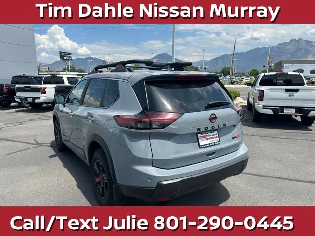 Used 2025 Nissan Rogue SV AWD/4WD image 9