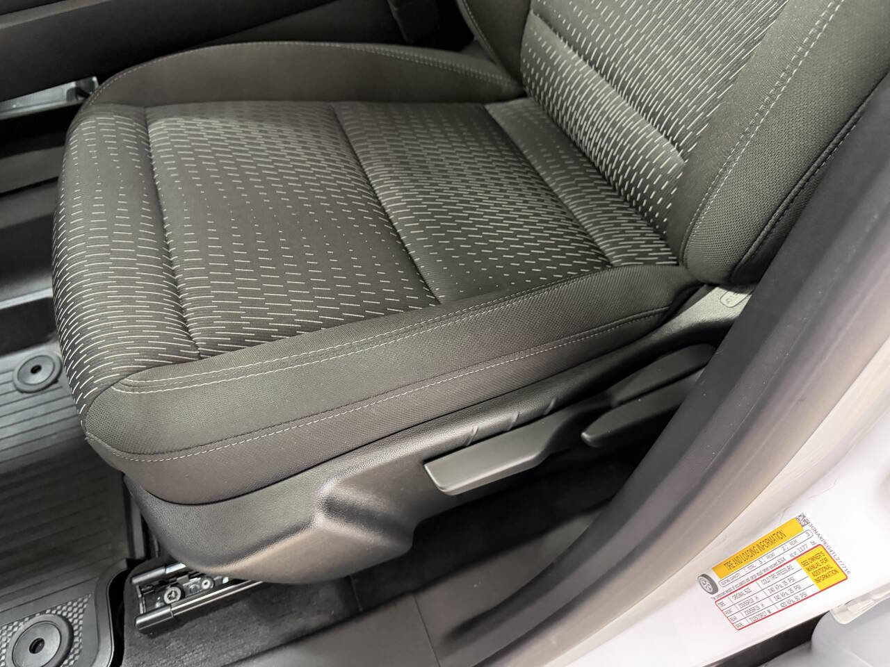 Used 2026 Chevrolet Equinox LT w/ Midnight Edition image 26