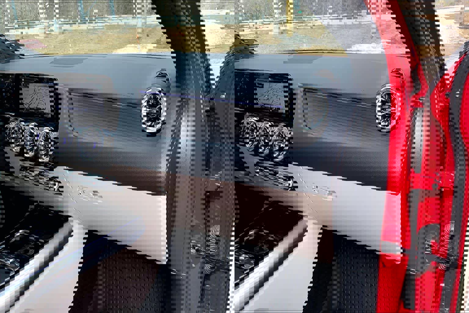 Certified 2024 Mercedes-Benz GLA 250 4MATIC image 19