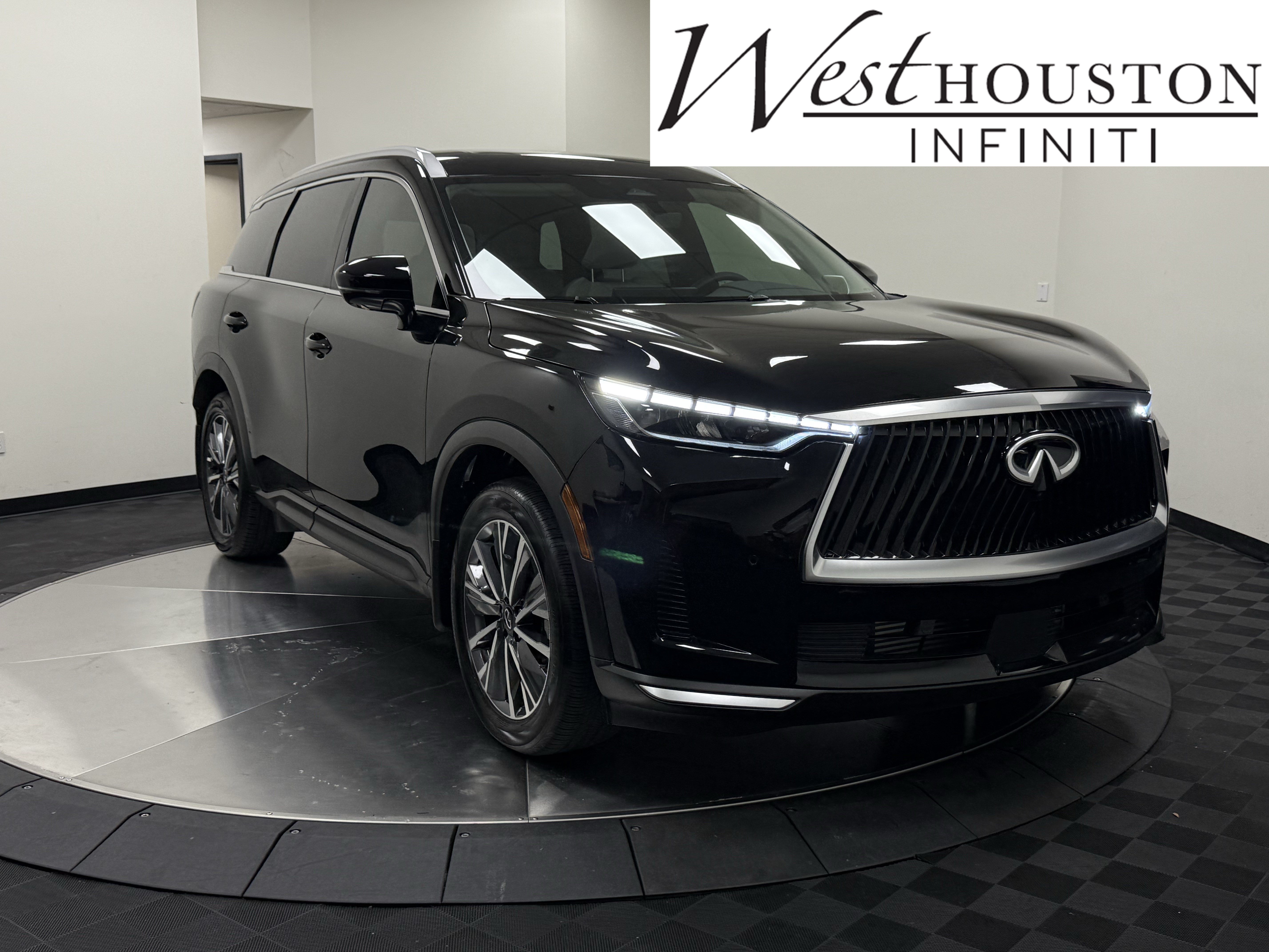 Used 2027 INFINITI QX60 Luxe w/ Cargo Package FWD image 1