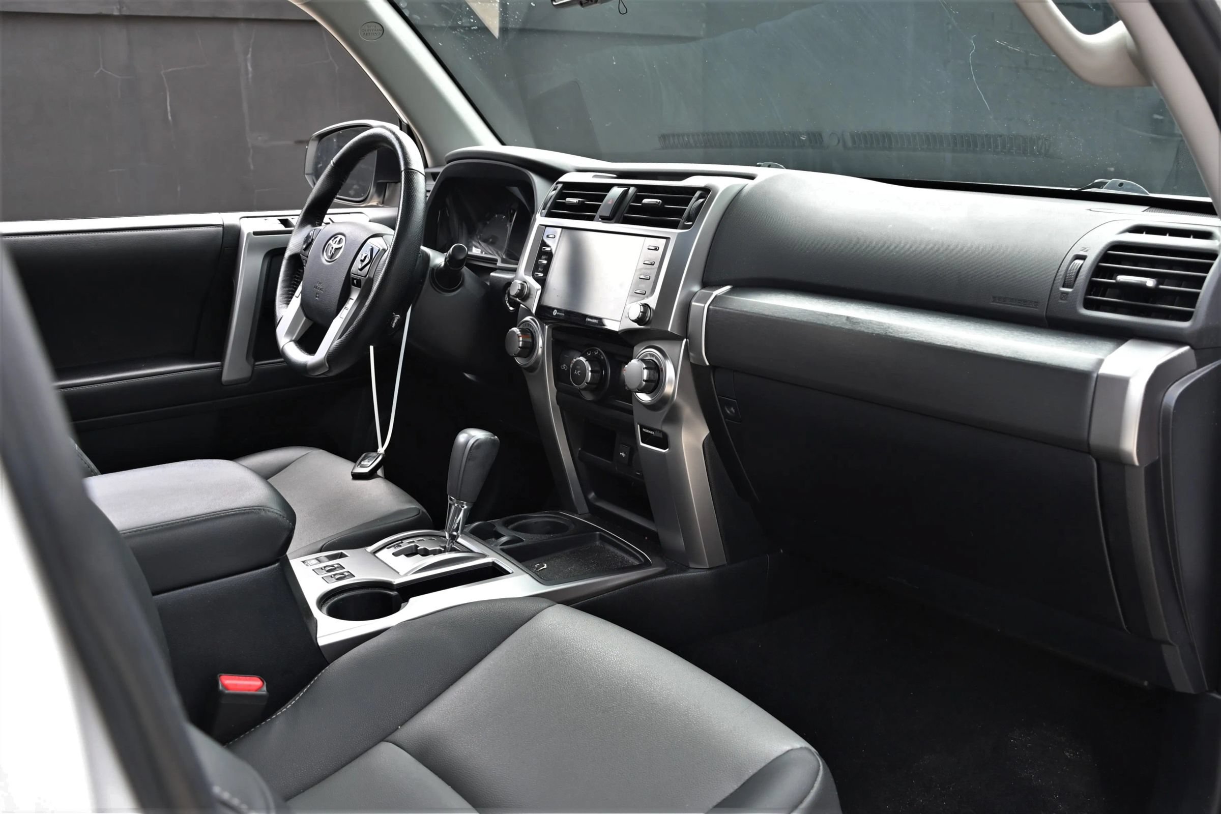 Used 2024 Toyota 4Runner SR5 Premium w/ Moonroof Package RWD image 14