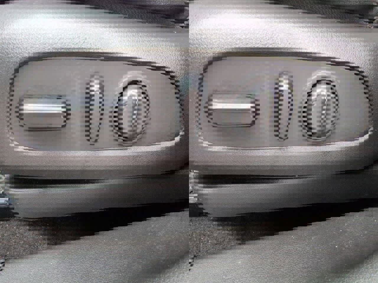 Used 2022 Buick Encore GX Select w/ Sport Touring Package image 17