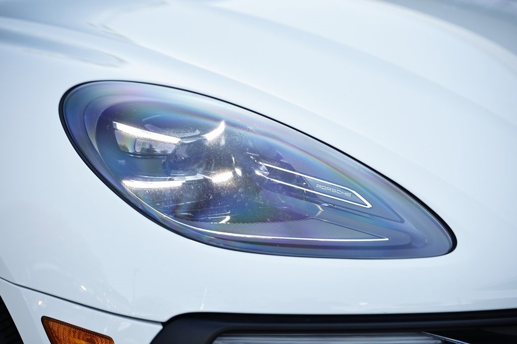 Used 2023 Porsche Macan S image 16