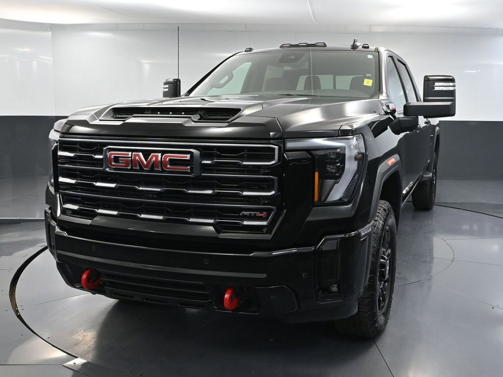Used 2025 GMC Sierra 3500 AT4 image 12