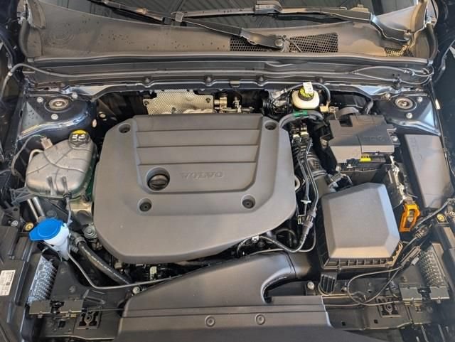 New 2026 Volvo XC40 B5 Ultra w/ Protection Package Premier AWD/4WD image 29
