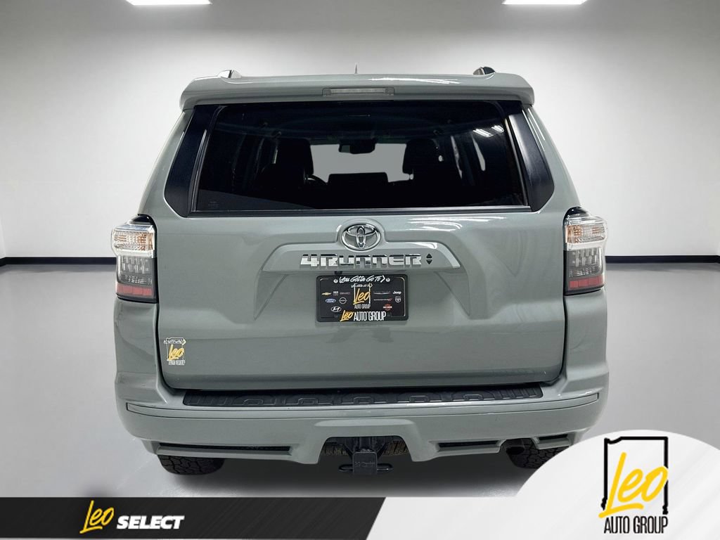 Used 2022 Toyota 4Runner TRD Sport w/ Technology Package AWD/4WD image 9