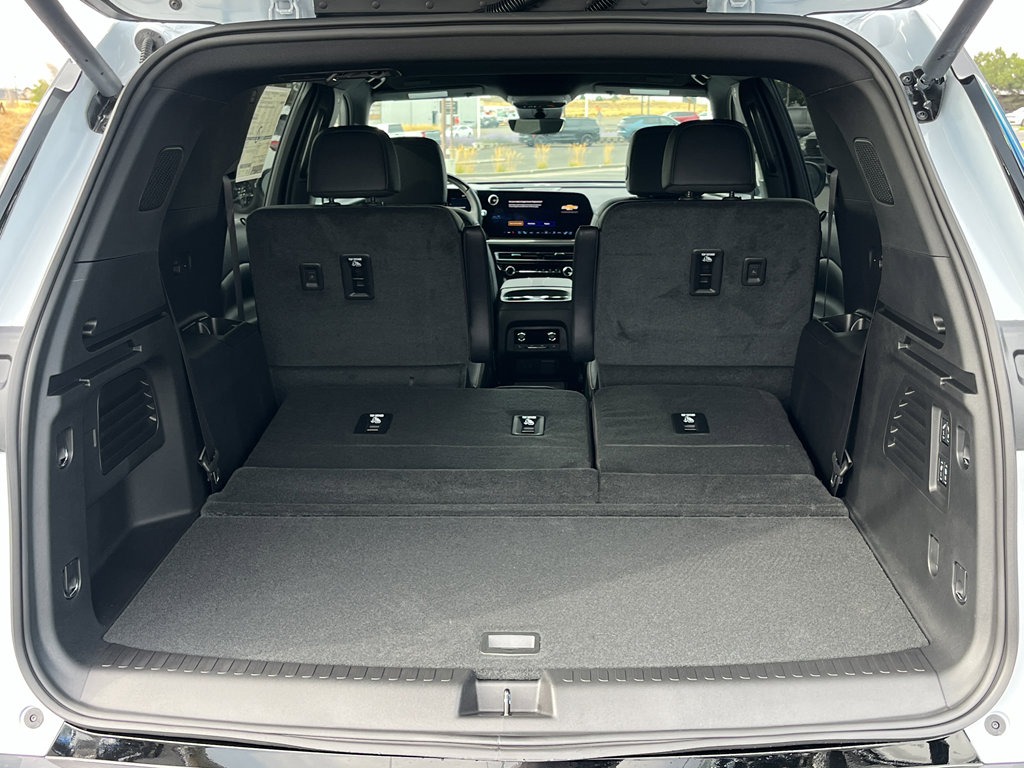 New 2026 Chevrolet Traverse High Country image 10