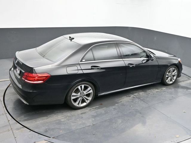 Used 2016 Mercedes-Benz E 350 4MATIC Sedan image 39
