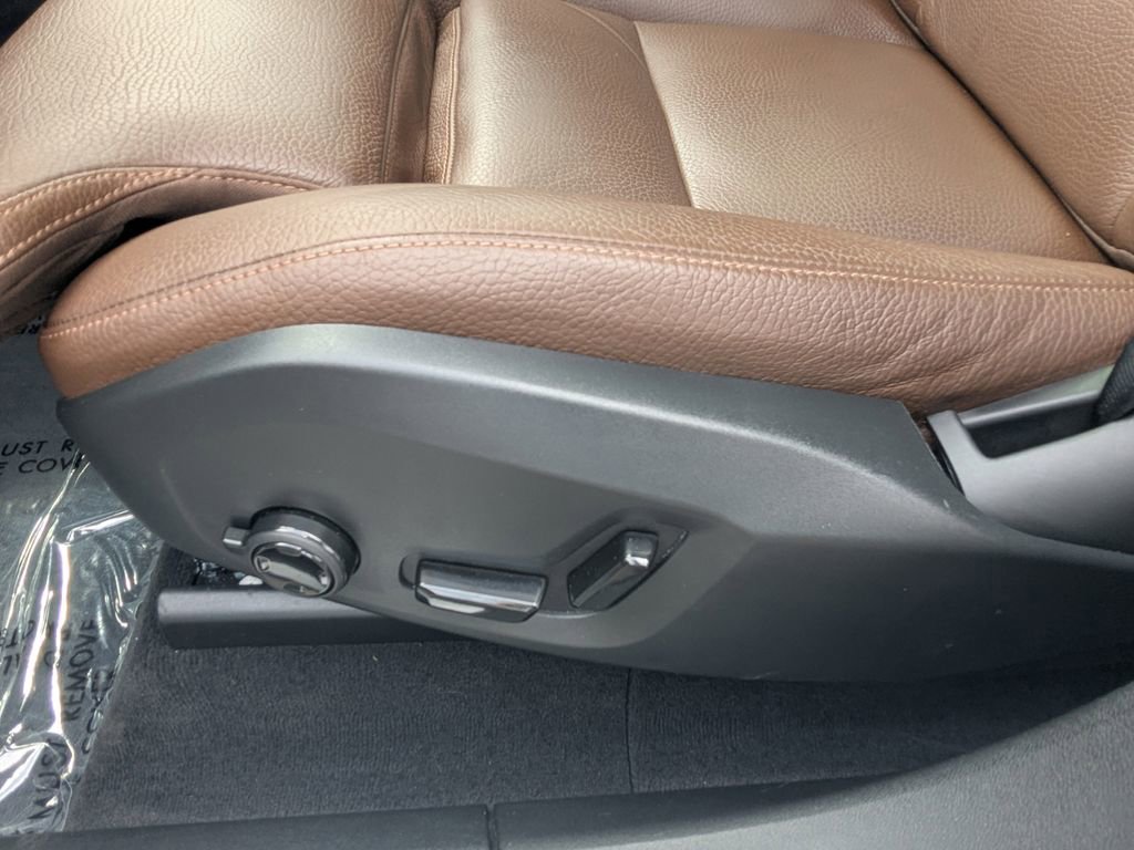 Used 2020 Volvo XC60 T5 Inscription image 8