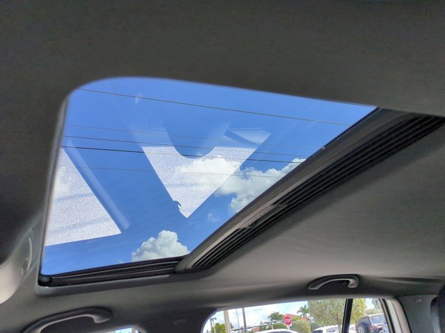 Used 2014 Volkswagen GTI Driver's Edition image 20