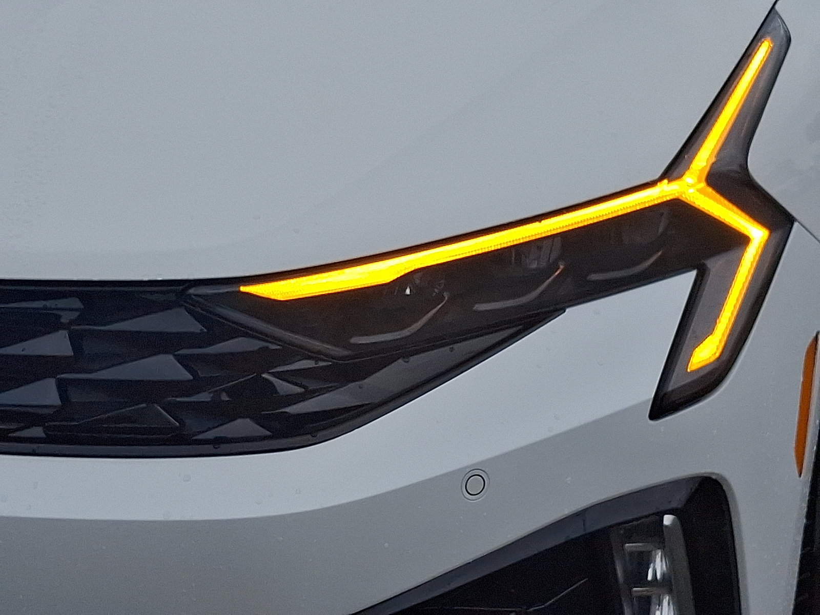 Used 2025 Kia K5 GT-Line w/ GT-Line Premium Package image 8