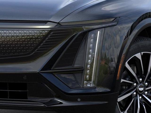 New 2026 Cadillac Lyriq Sport w/ LPO, Floor Liner Package AWD/4WD image 34