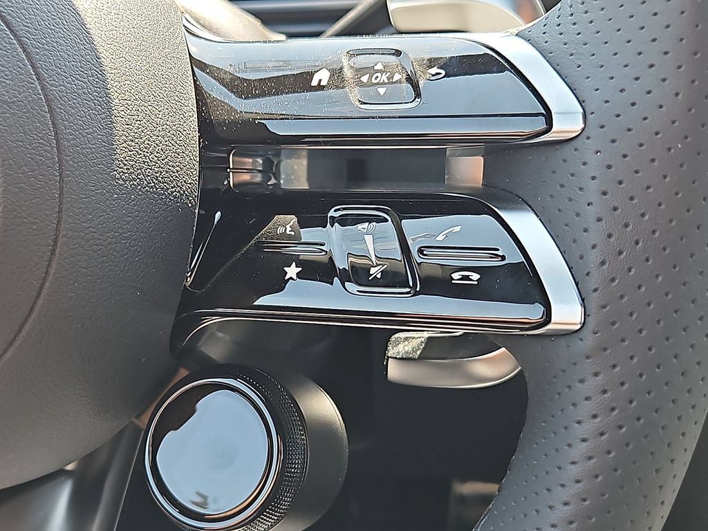 New 2026 Mercedes-Benz C 43 AMG 4MATIC Sedan image 23