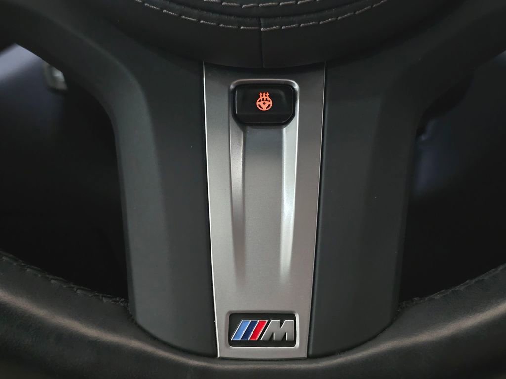 Used 2023 BMW X6 M50i w/ Parking Assistance Package image 22