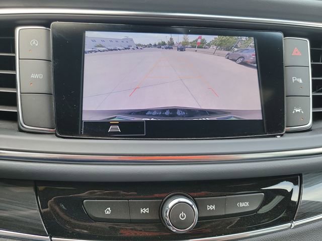 Used 2023 Buick Enclave Essence AWD/4WD image 25
