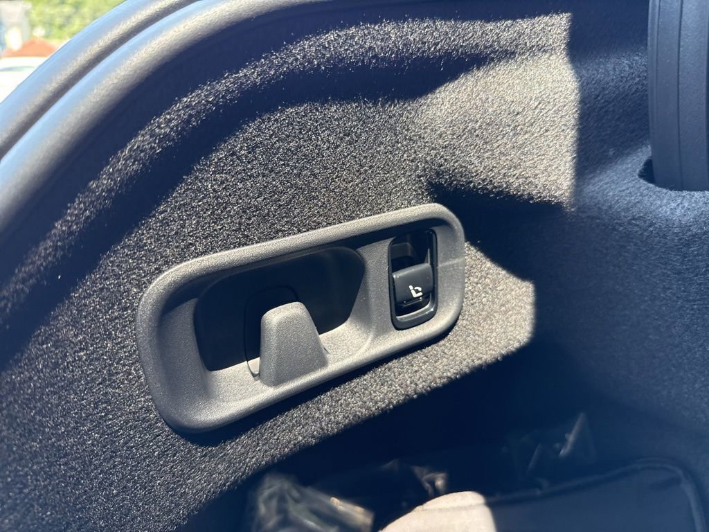 New 2025 Mercedes-Benz C 300 4MATIC Sedan image 30