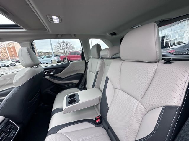 Used 2022 Subaru Forester Limited image 25