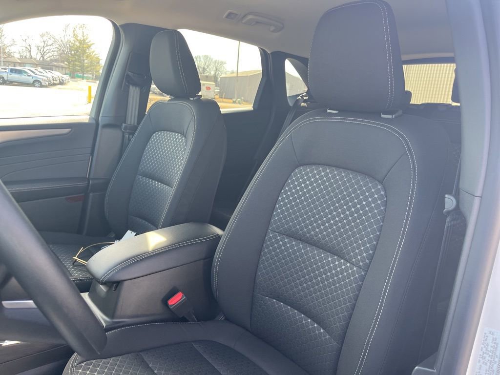 New 2026 Ford Escape Active image 10