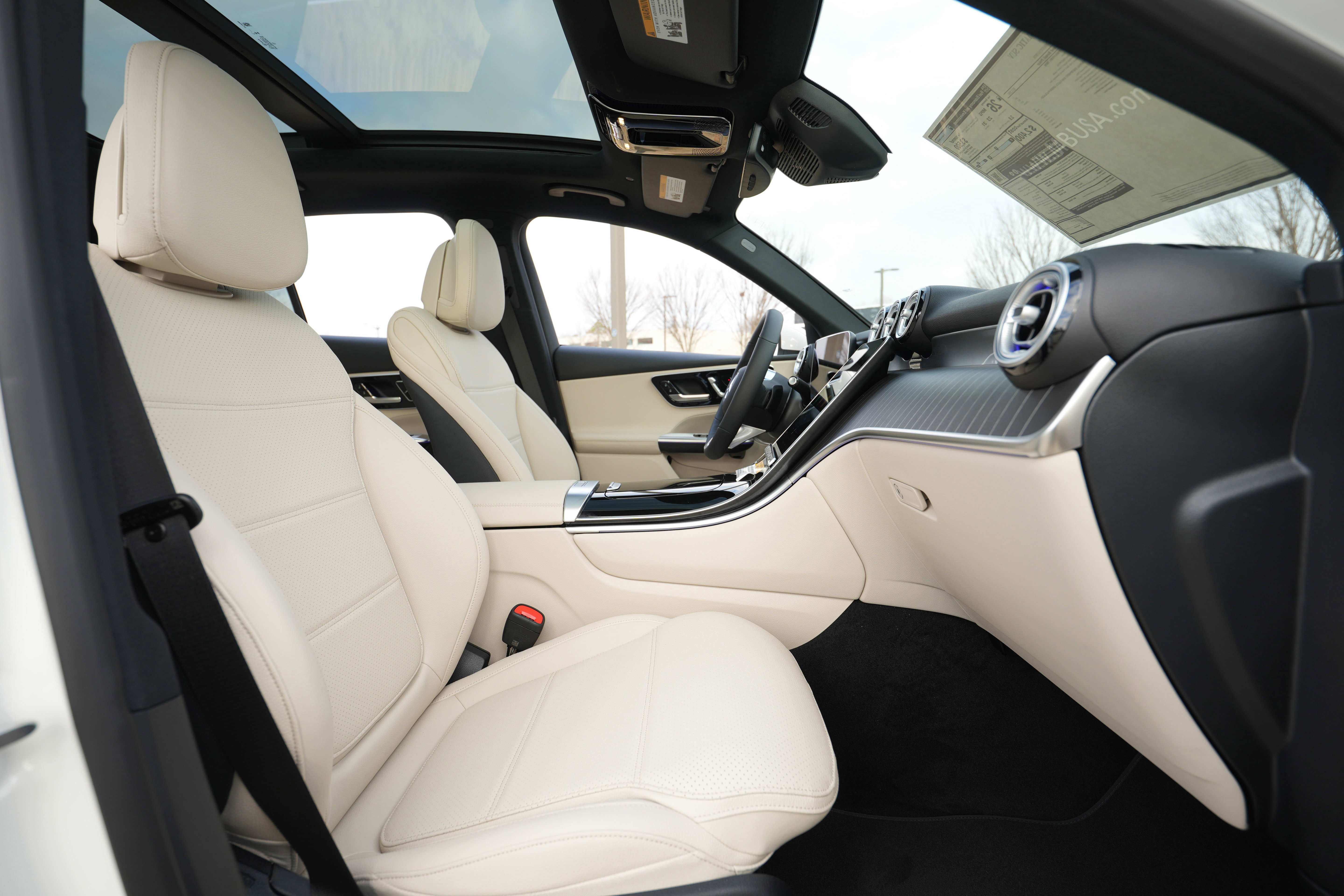 New 2026 Mercedes-Benz GLC 300 4MATIC image 38