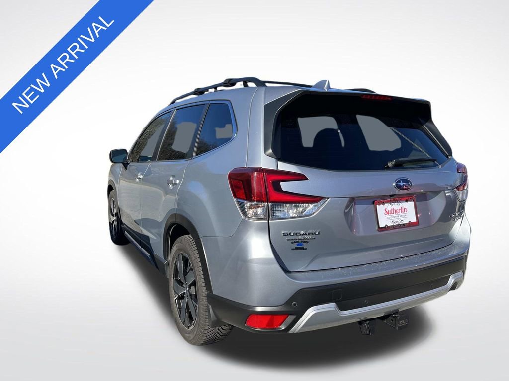 Used 2020 Subaru Forester Touring image 4
