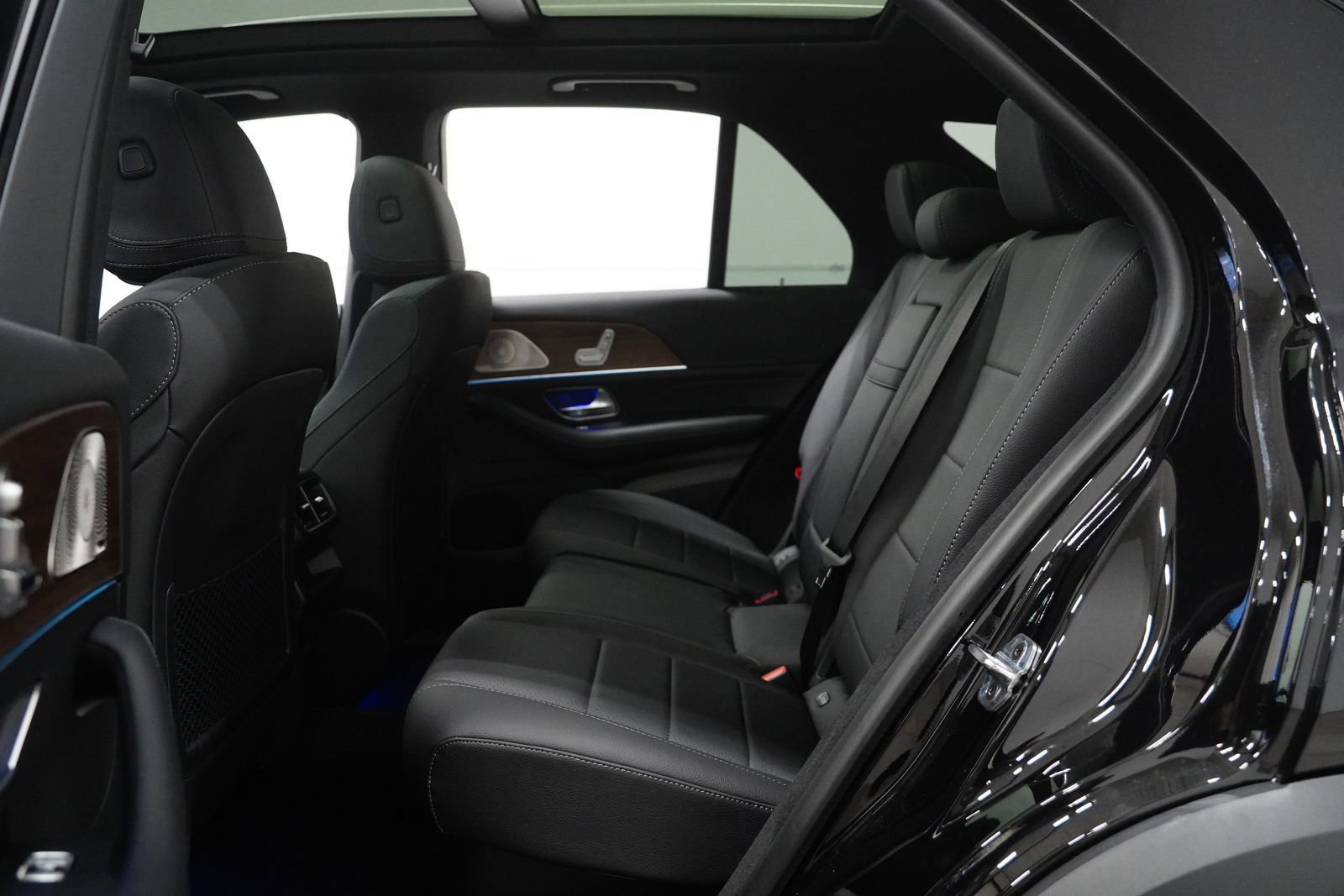 New 2026 Mercedes-Benz GLE 350 4MATIC image 17
