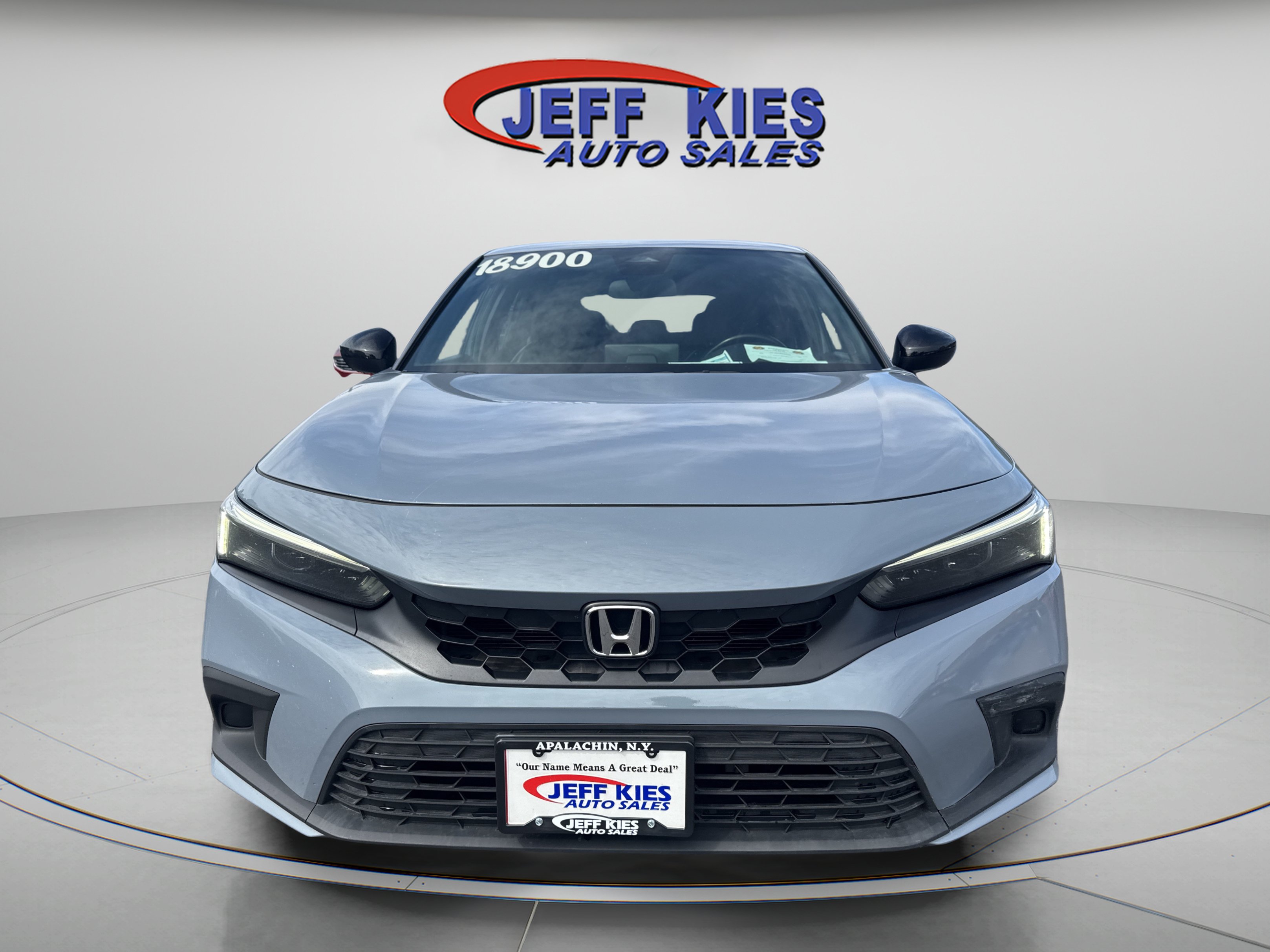 Used 2023 Honda Civic Sport image 2