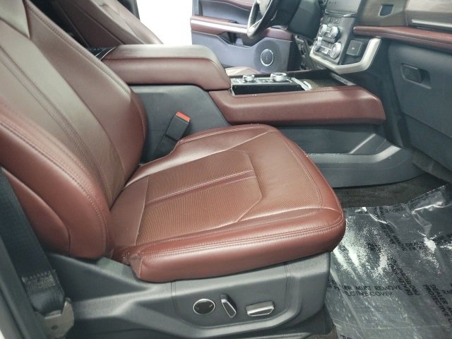 Used 2023 Ford Expedition Limited image 28