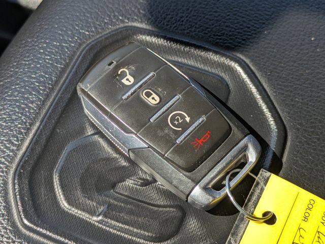 Used 2024 RAM 1500 Laramie RWD image 32