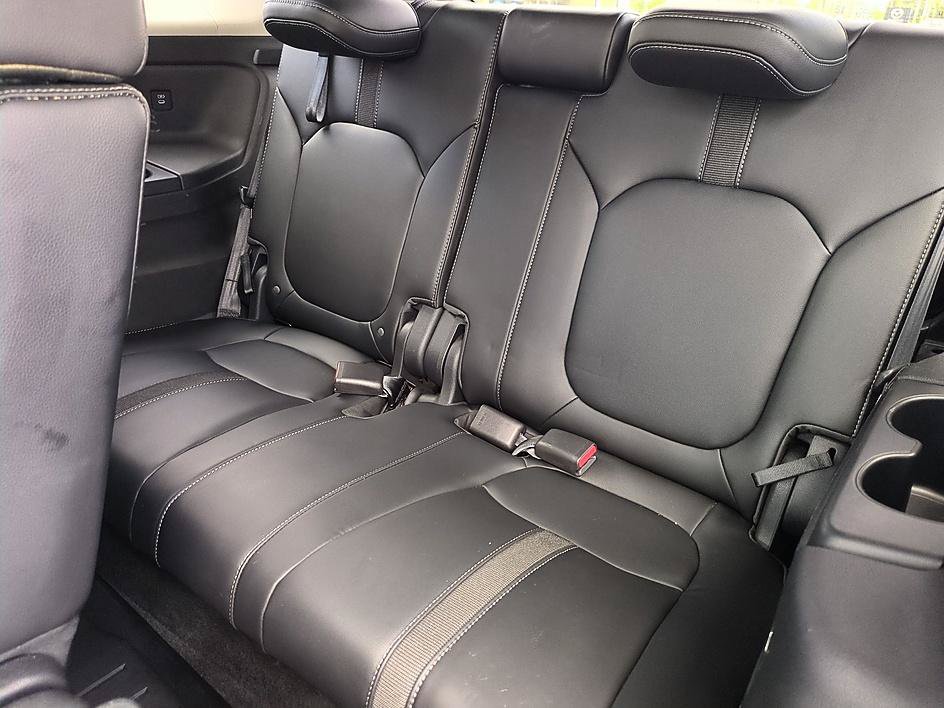 Used 2024 Honda Pilot Touring image 31