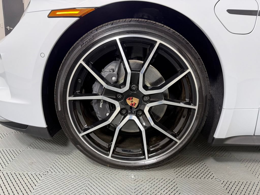 New 2026 Porsche Taycan RWD image 11