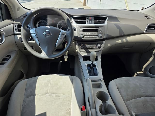 Used 2013 Nissan Sentra SV FWD image 11