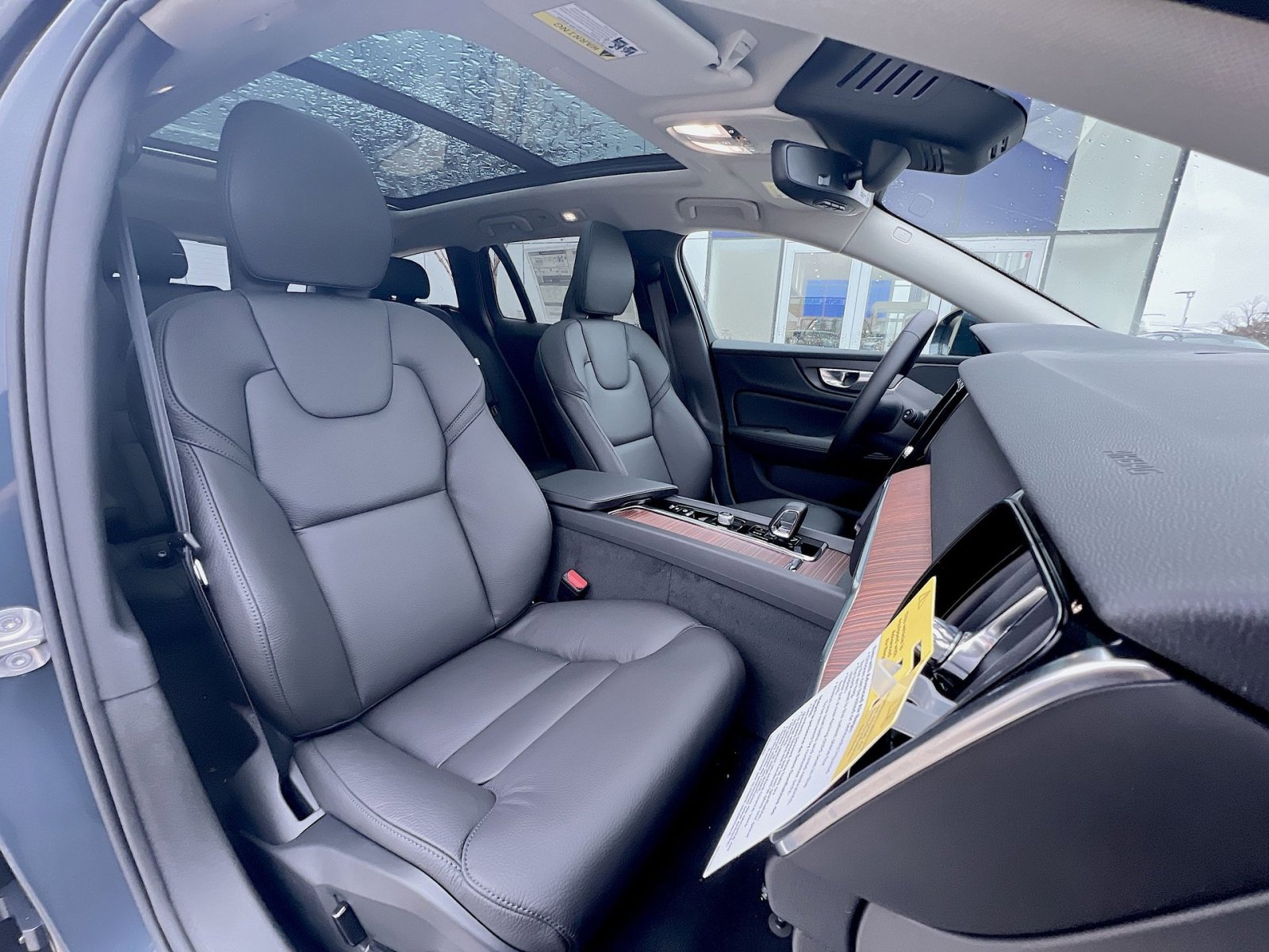 New 2026 Volvo V60 B5 Cross Country Plus w/ Protection Package Premier image 26