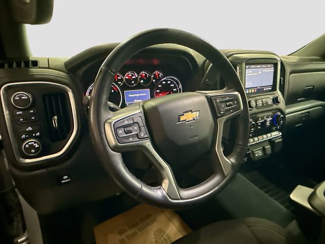 Used 2020 Chevrolet Silverado 1500 LT AWD/4WD image 10