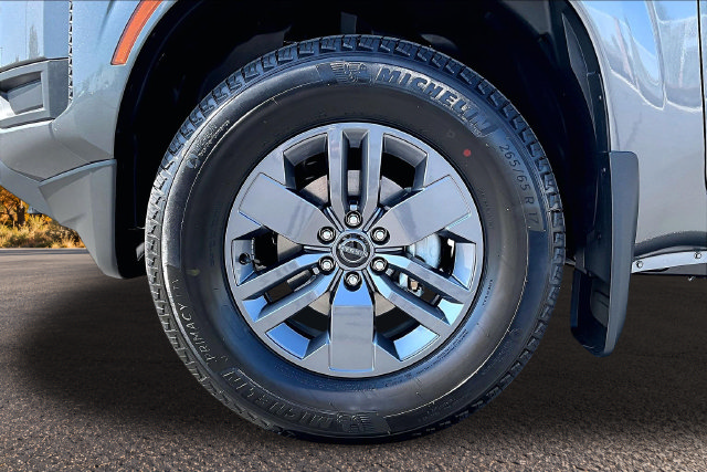 New 2027 Nissan Frontier SV RWD image 13