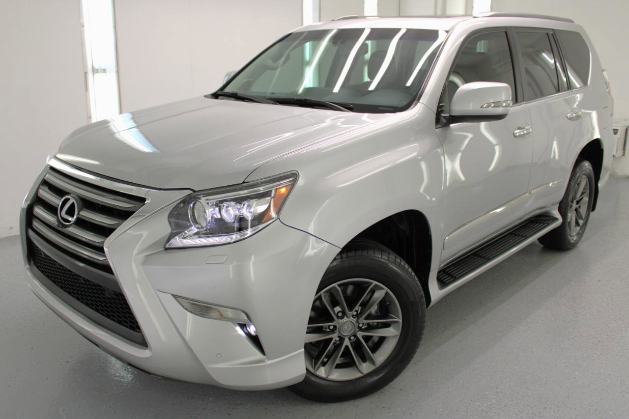 Used 2014 Lexus GX 460 w/ Premium Package image 28