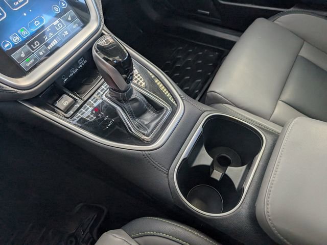 Certified 2025 Subaru Outback Onyx Edition w/ Tech Package 2 image 17