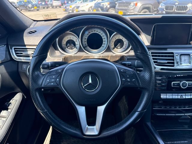 Used 2014 Mercedes-Benz E 350 4MATIC Sedan image 18