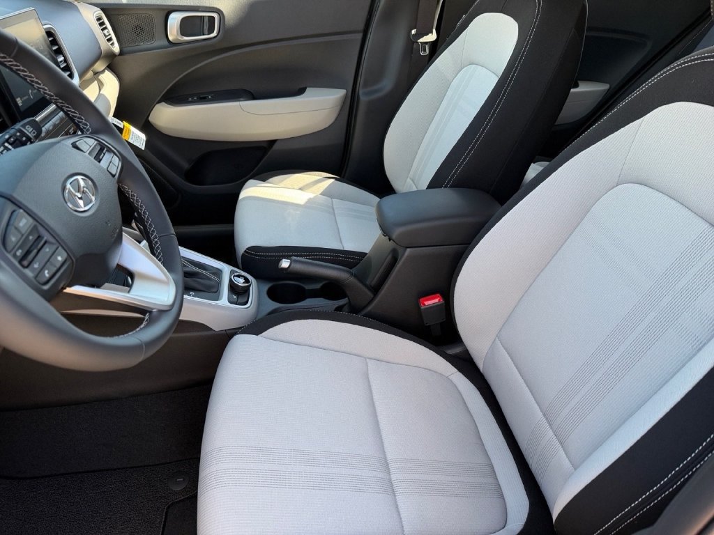New 2026 Hyundai Venue SEL FWD image 10