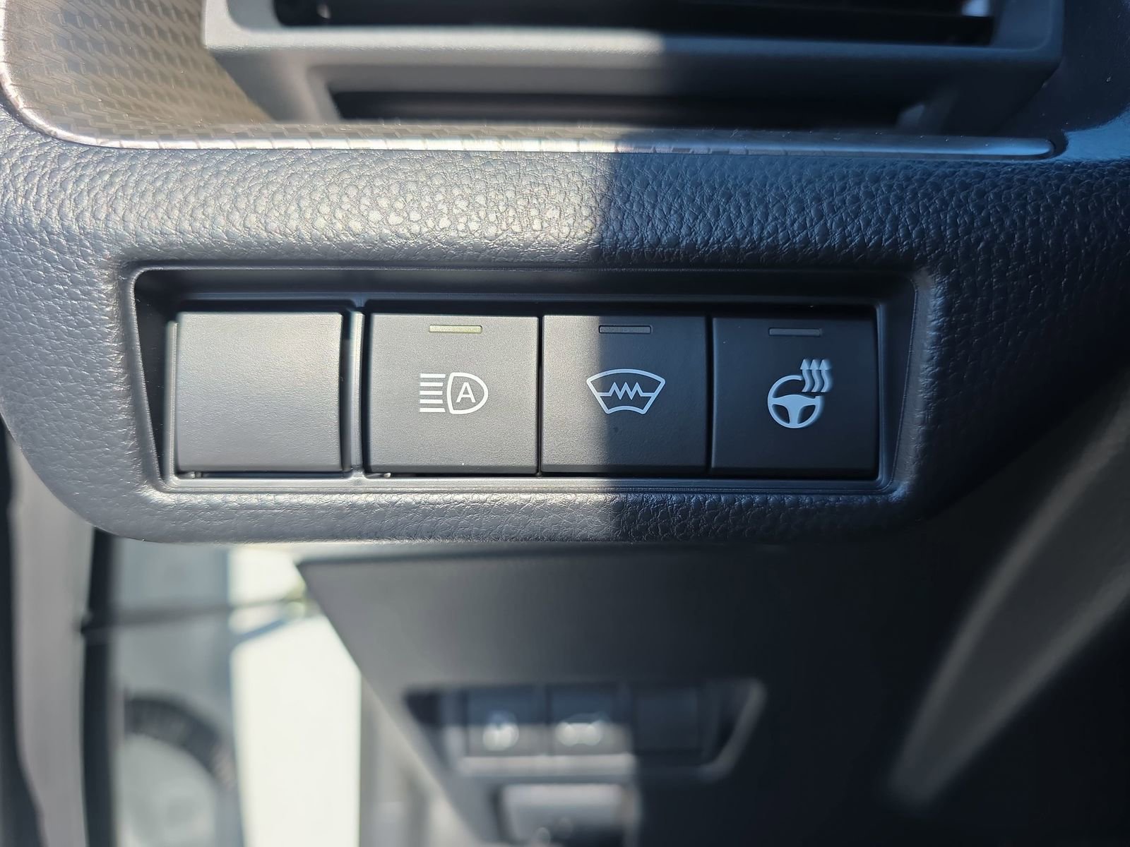 Used 2024 Toyota Prius Limited image 26