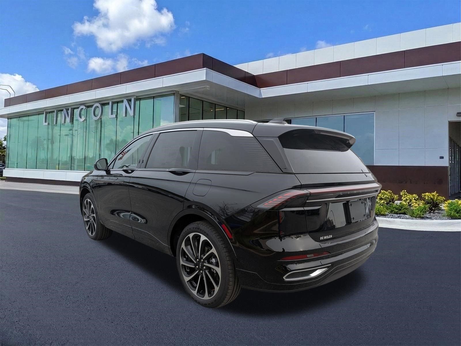 New 2026 Lincoln Nautilus Black Label image 7