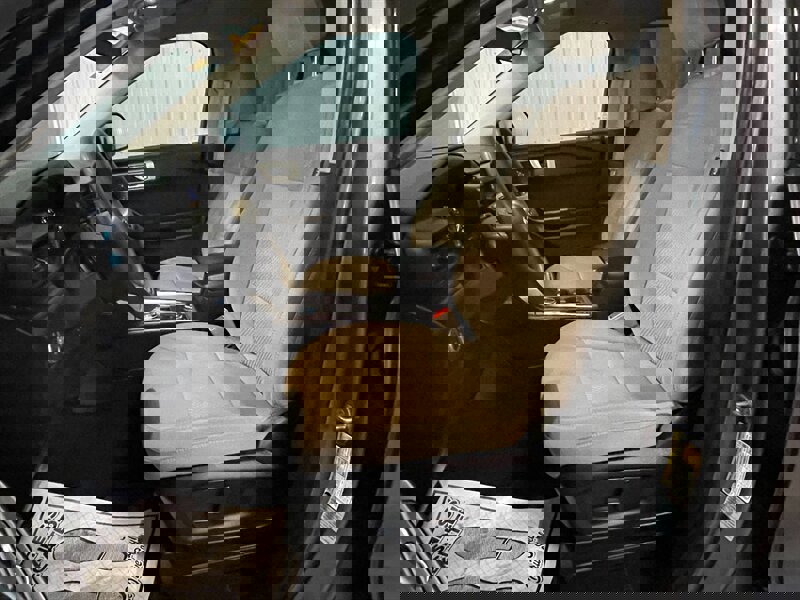 Used 2022 Ford Explorer 4WD w/ Class IV Trailer Tow Package image 19