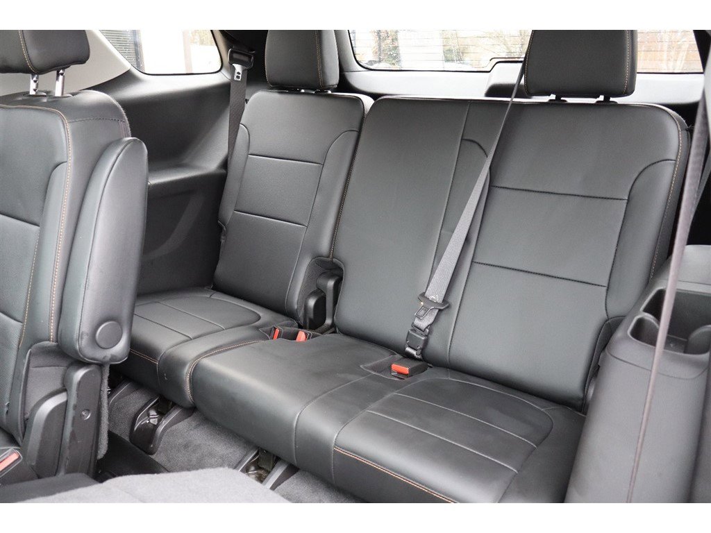 Used 2019 Chevrolet Traverse Premier w/ LPO, Blackout Package image 15