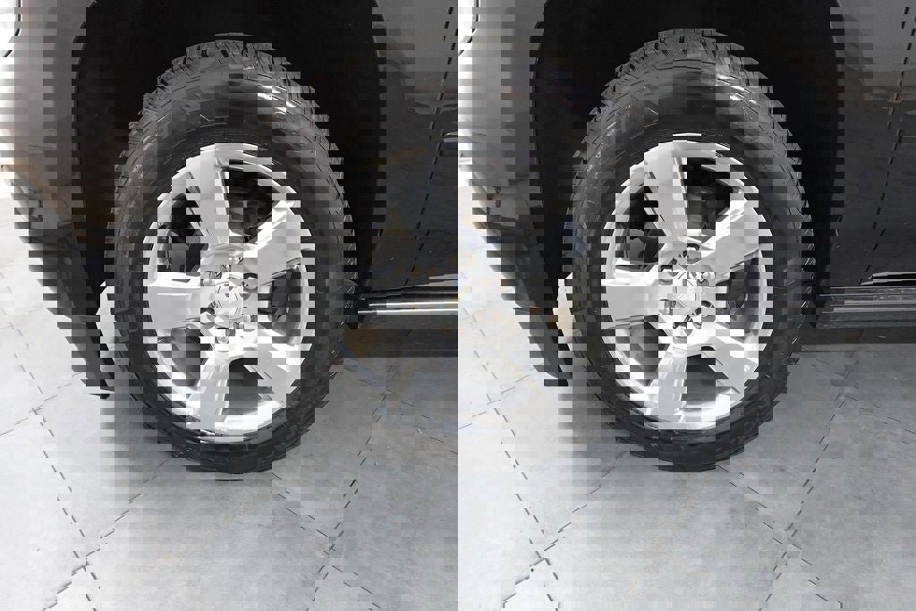 Used 2020 Chevrolet Tahoe Premier w/ Max Trailering Package image 29