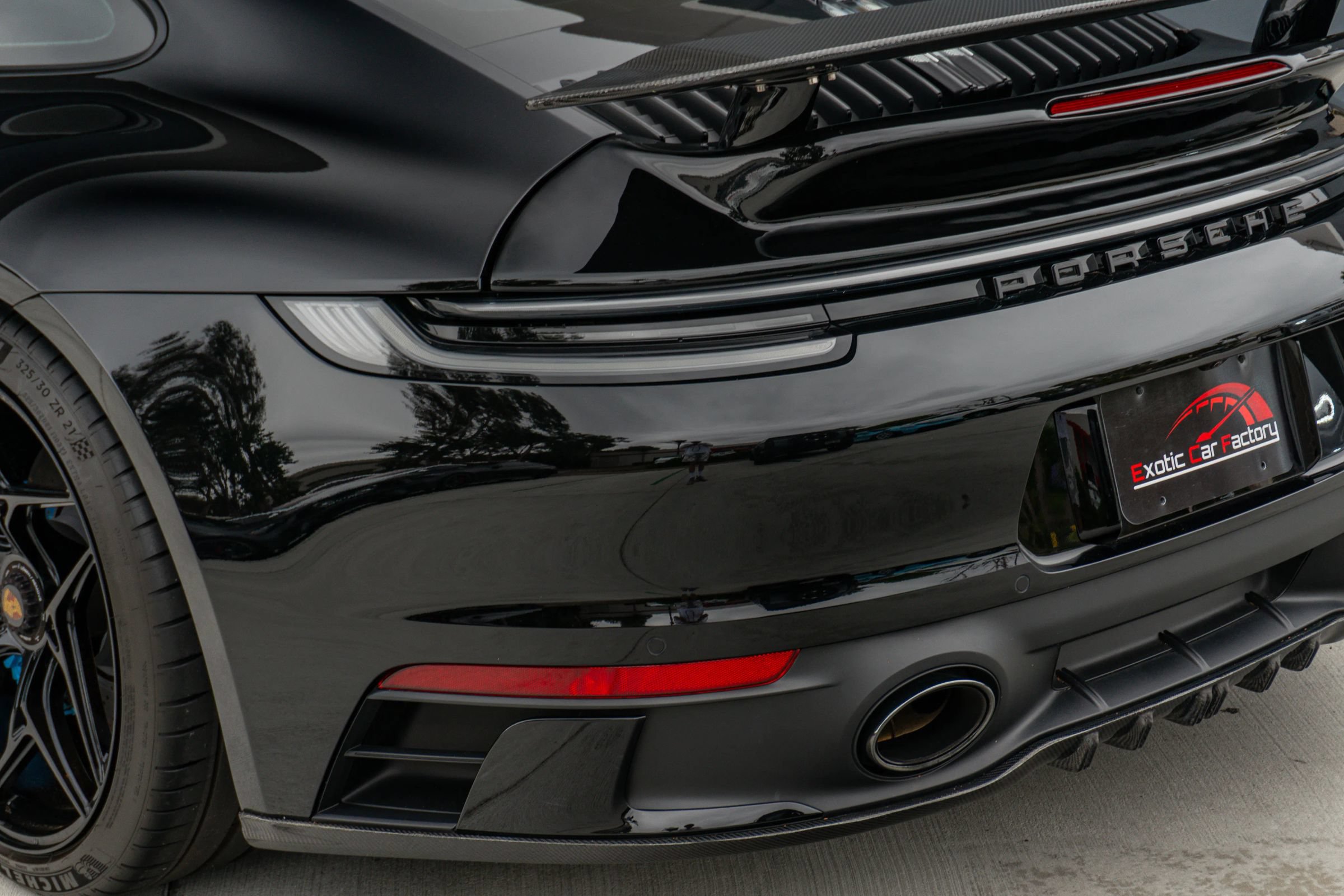 Used 2022 Porsche 911 Carrera 4 GTS w/ Premium Package AWD/4WD image 45