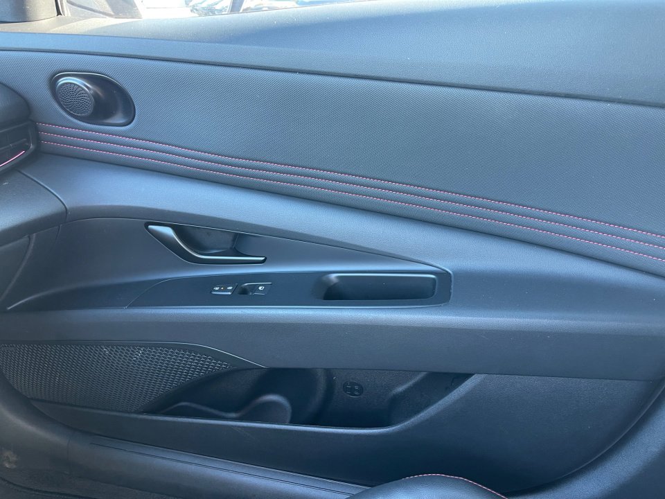 Certified 2025 Hyundai Elantra N Line image 31