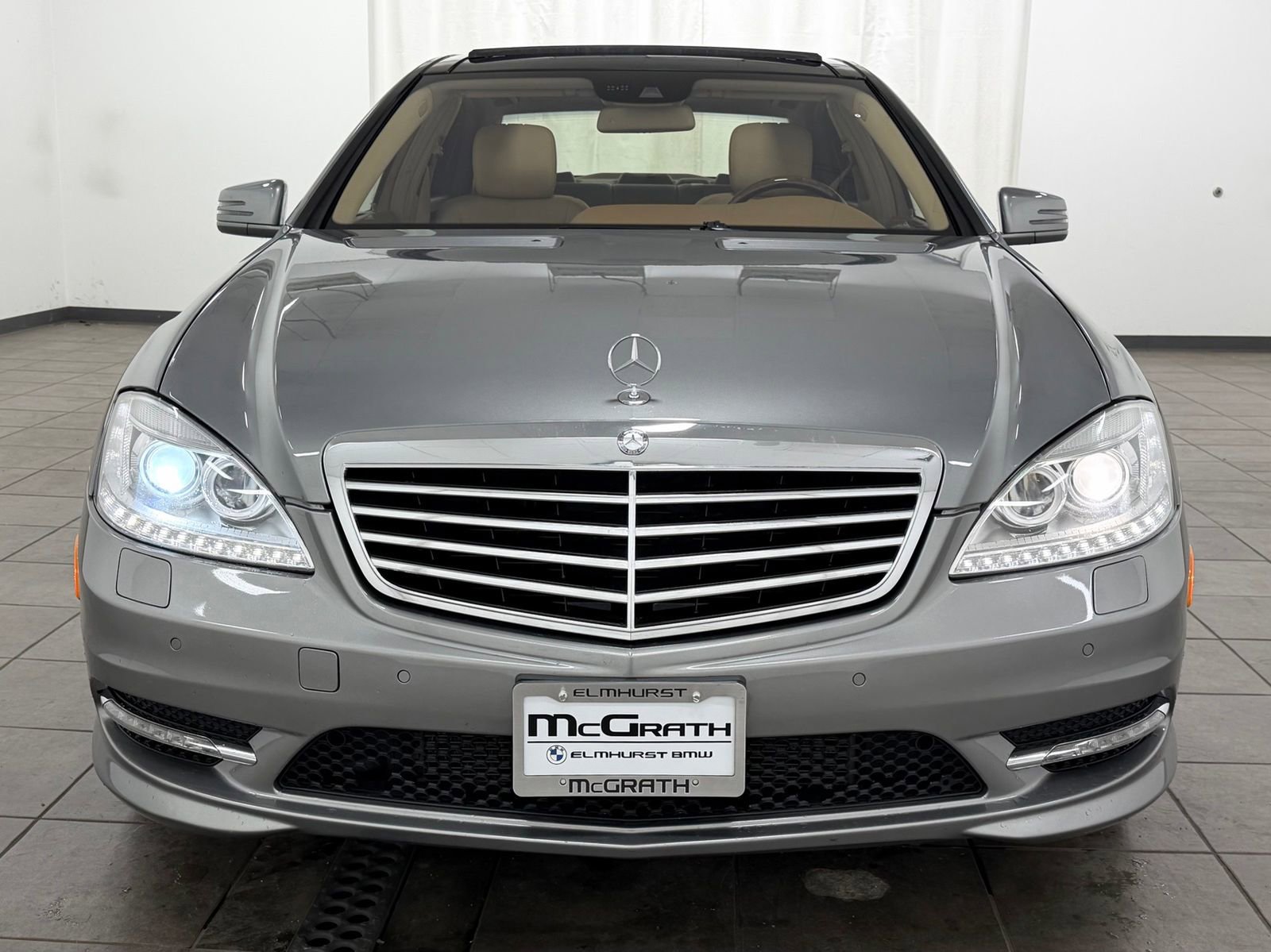 Used 2011 Mercedes-Benz S 550 4MATIC image 8