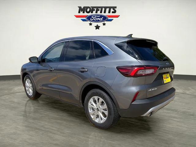 Certified 2023 Ford Escape Active FWD image 3